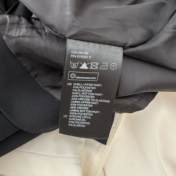 H&M Crepe V Neck Mini Dress - Picture 5 of 5